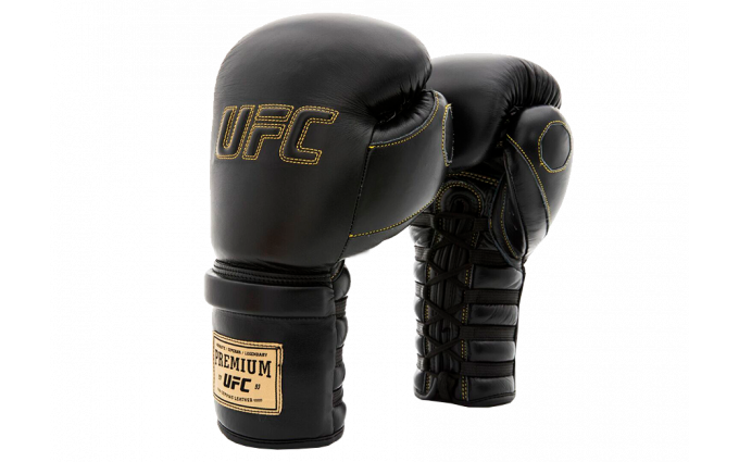 Премиальные тренировочные перчатки на шнуровке UFC (Черные 16 Oz)